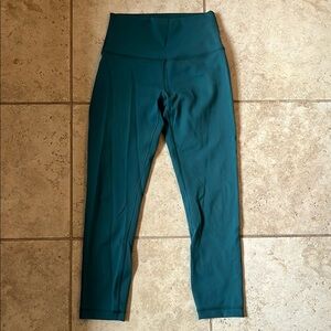 Lululemon Wunder Train Leggings in Bermuda Teal 23” Inseam - Size 4